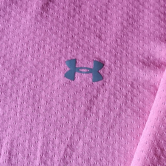 Under Armour Top - Picture 3 of 3